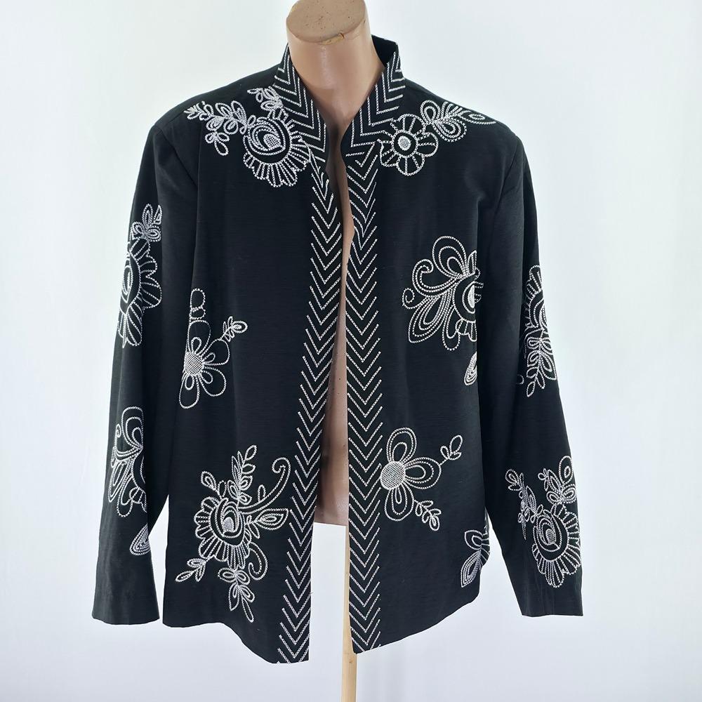 Silk Land Collection Woman Jacket Women 1X Black Silk Floral Embroidered Elegant